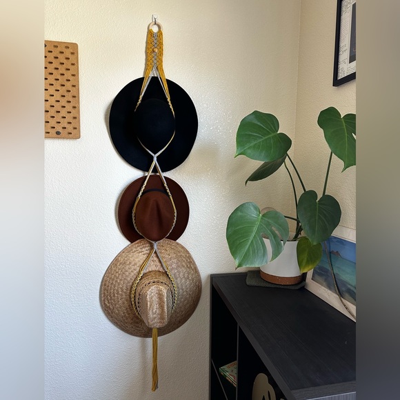 Customize Your Triple Hat Hanger - Picture 8 of 11